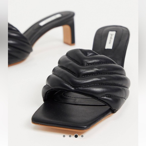 Stradivarius quilted mules in size US 7 - Picture 3 of 4